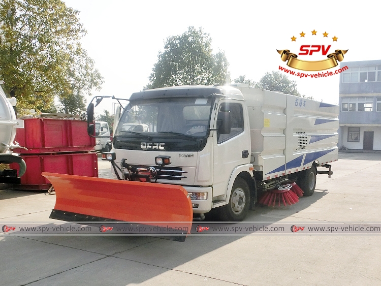 Road Sweeper with Snowplow Dongfeng-LF Road Sweeper with Snowplow Dongfeng-LF